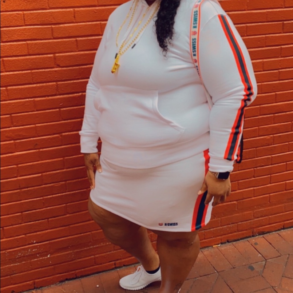 Women’s plus size k-Swiss hoodie and skirt set
